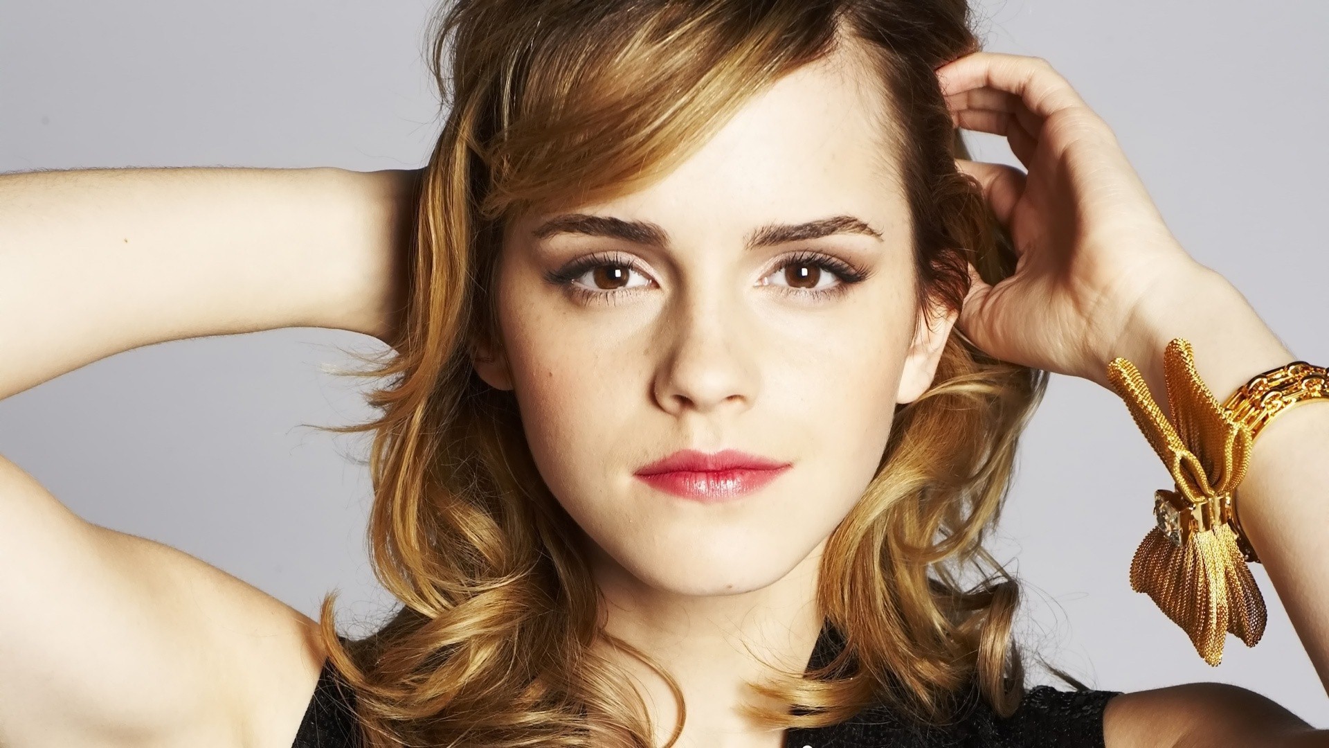 Emma Watson Wallpapers-11
